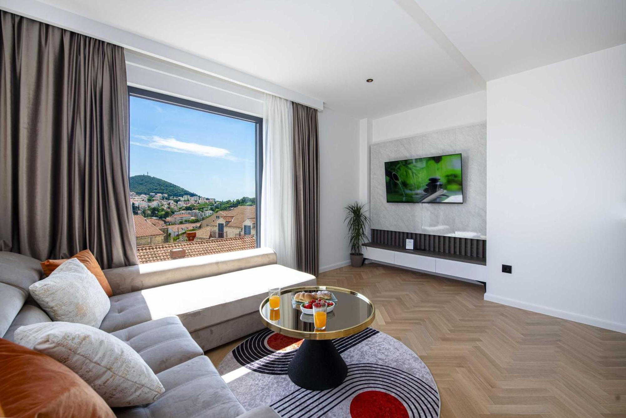 Apartment Rausion Luxury *